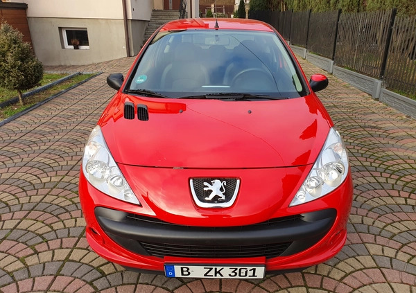 Peugeot 206 plus cena 8990 przebieg: 127000, rok produkcji 2009 z Starachowice małe 277